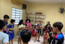 Espetáculo ‘Um Sonho de Natal’ encerra oficinas de Teatro do Oprimido em Manaus