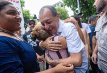 Omar Aziz defende democracia ao votar no segundo turno e que, caso seja eleito, governará para todos